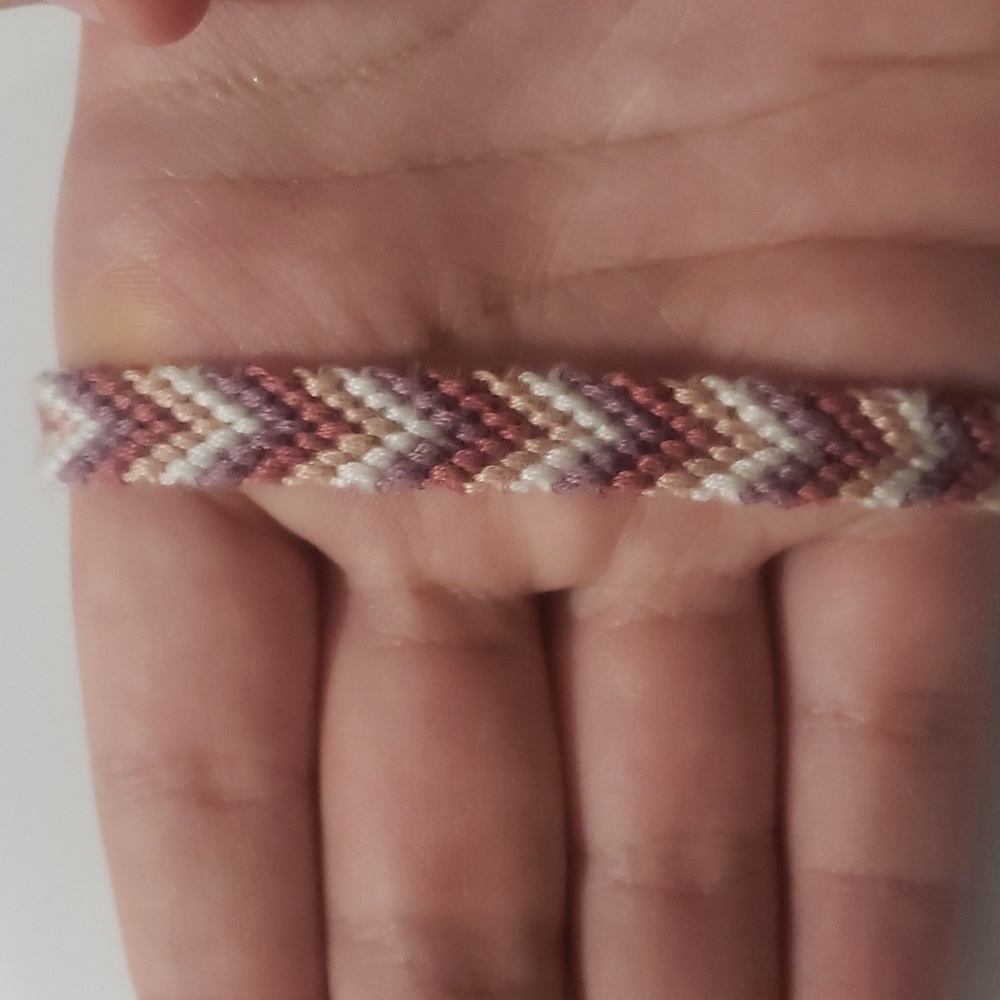 Handmade made Chevron pattern braclet - Picture 7 of 10